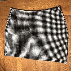 NWOT Black and white the check flannel mini skirt, size XXL